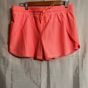 NWOT ZYIA Pink Active Flow Shorts. Has Lining. Size Large